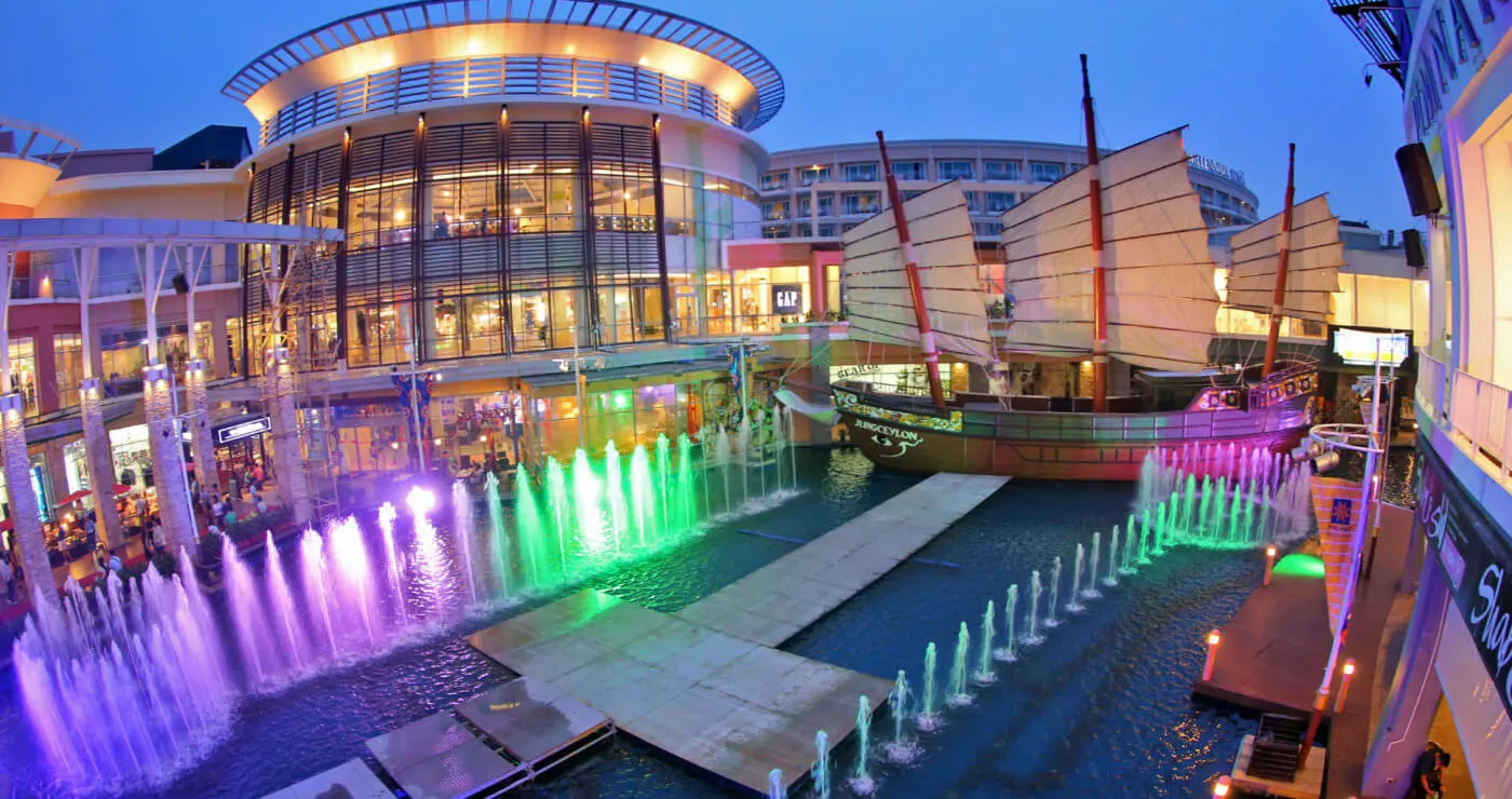 SAB-Global-Resources-Group-shopping-arcade